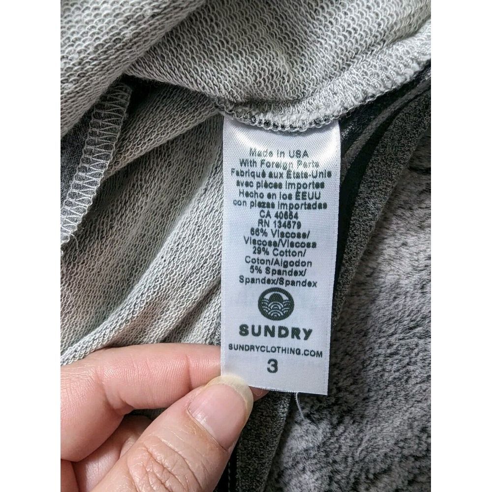 Sundry Pull On Drawstring Skirt Women's Size 3 Gray Striped - Picture 6 of 11